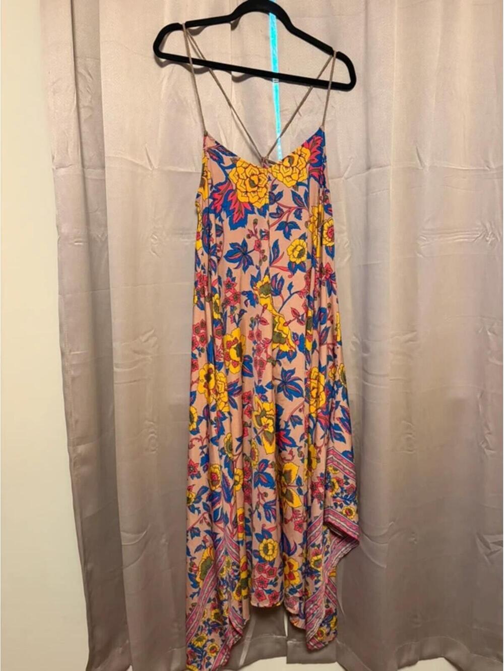 Billabong Flowy Floral Summer Dress - Size Medium